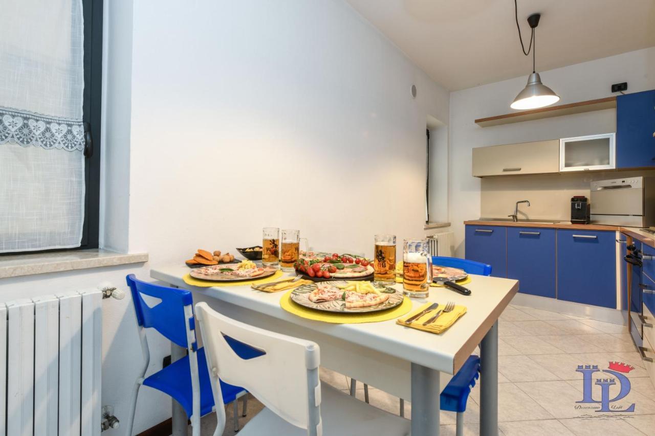 Desenzanoloft Blue Lake Star Apartment เดเซนซาโนเดลการ์ดา ภายนอก รูปภาพ